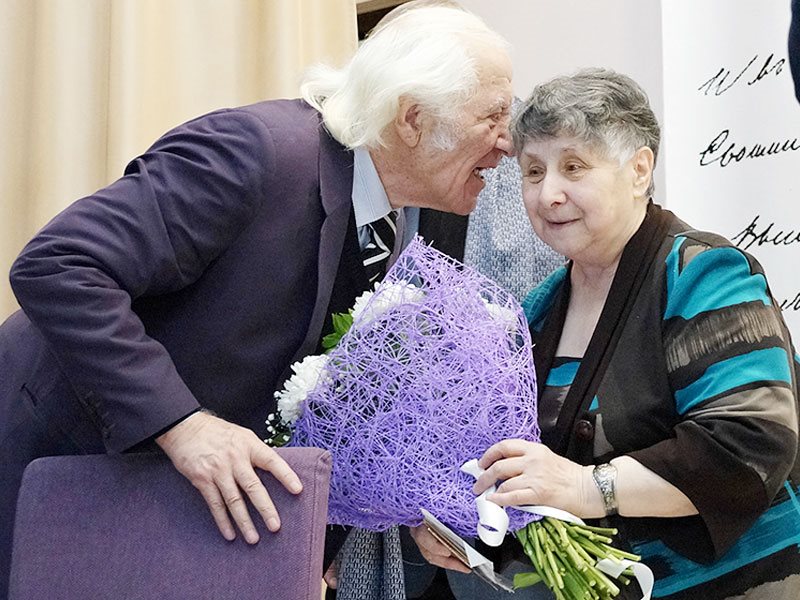 Стихия стиха